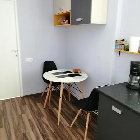 Apartment Violet House *